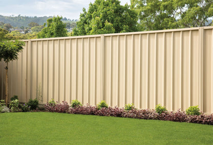 Cat Proof Fence Installation Pack - Colorbond Metal Fences 50m | SmartCatsStayHome